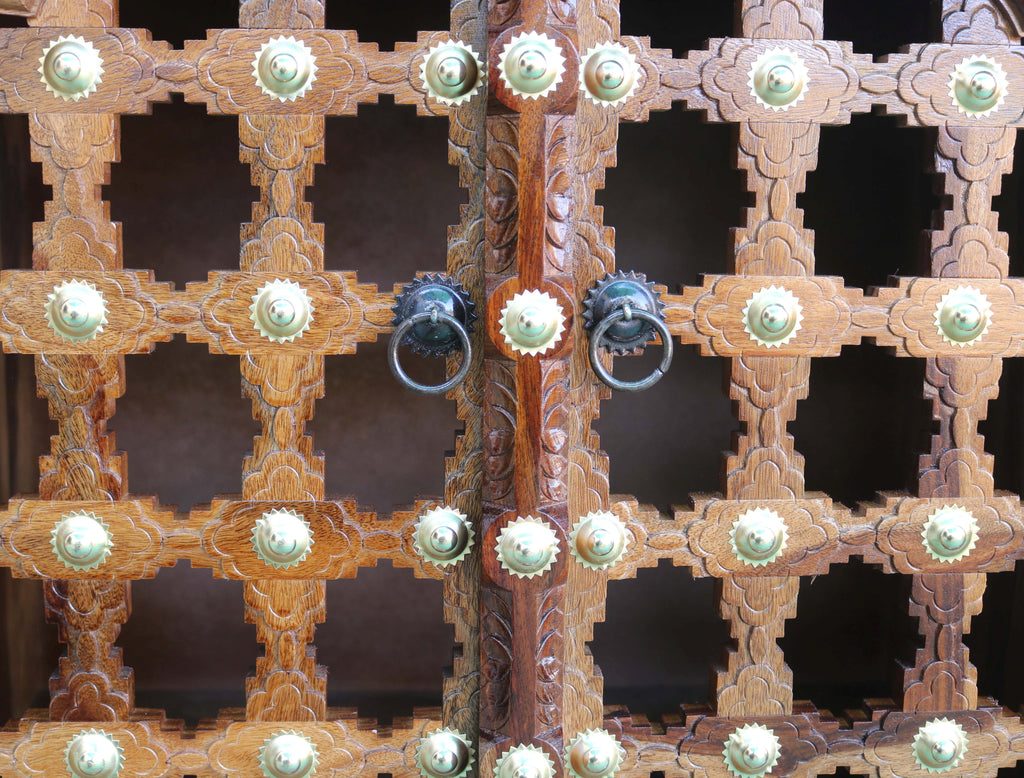 HavenzHome Solid Sheesham Wood Natural Honey Finish Pooja Temple with Double Door and 1 Drawer